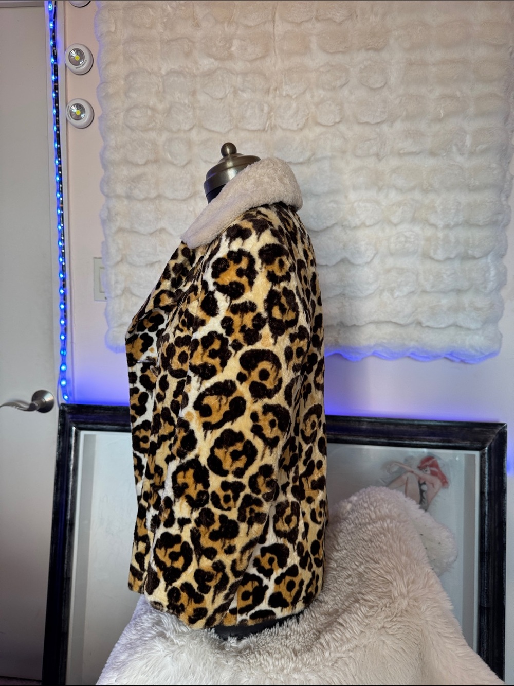 Leopard Print Faux Fur Coat with Shearling Collar - Women's - Picture 4 of 11